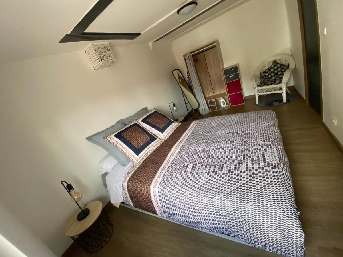 Doux Refuge Apartment Le Puy-en-Velay Ngoại thất bức ảnh